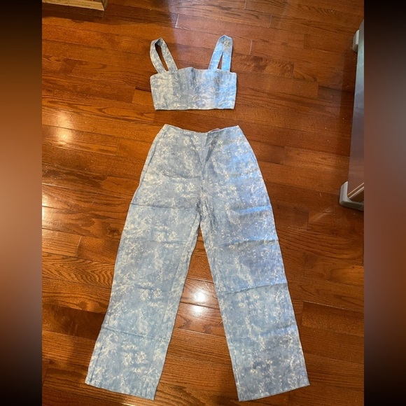New! Reformation Mara 2–Piece Set Tie Dye Linen Cropped Top & Wide Leg 🩵 size 4 - Picture 10 of 16